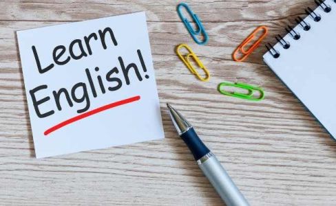 ¿Cuál es la diferencia entre el APTIS y los exámenes de Cambridge? - Clases de Inglés online